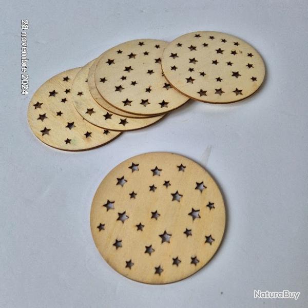 Lot de 6 d�corations �toil�s en bois � d�corer pour les f�tes