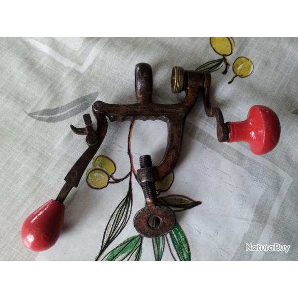 vend ancien sertisseur � cartouche calibre 16 sans prix de r�serve