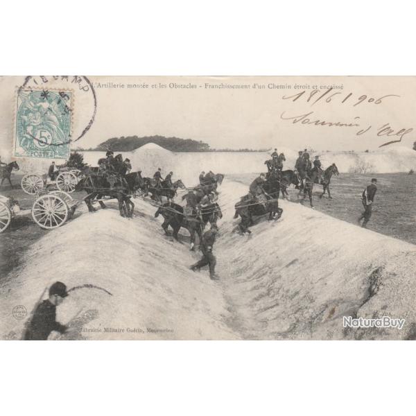 CPA - L'Artillerie mont�e et les Obstacles - Franchissement d'un Chemin �troit