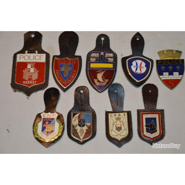 INSIGNES DIVERS DE POLICE-PREV�TE-CRS-ECOLE DE POLICE-CONTR�LE DE L'IMMIGRATION