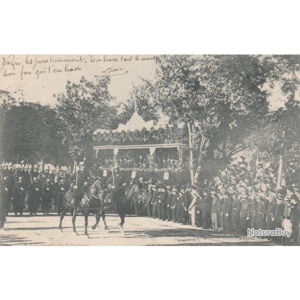 CPA- desfiles De Infanterie