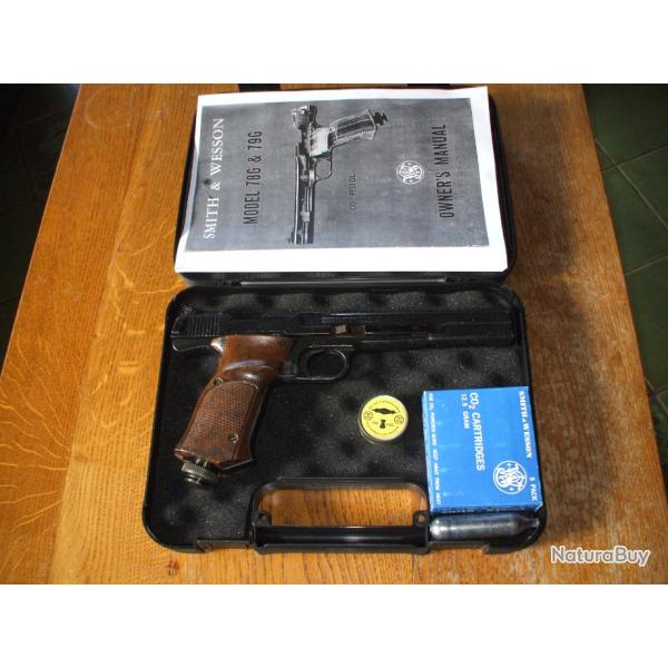 Pistolet SMITH & WESSON   Premi�re version  Model 79 G