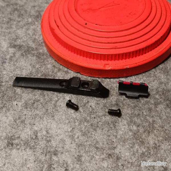 BAIKAL IJ43 - Cal12 - Pi�ces - Guidon + Vis