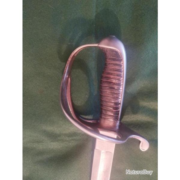 Sabre de Officier de Chevalerie Modele de 1898  W.R. KIRSHBAUM  � Solingen