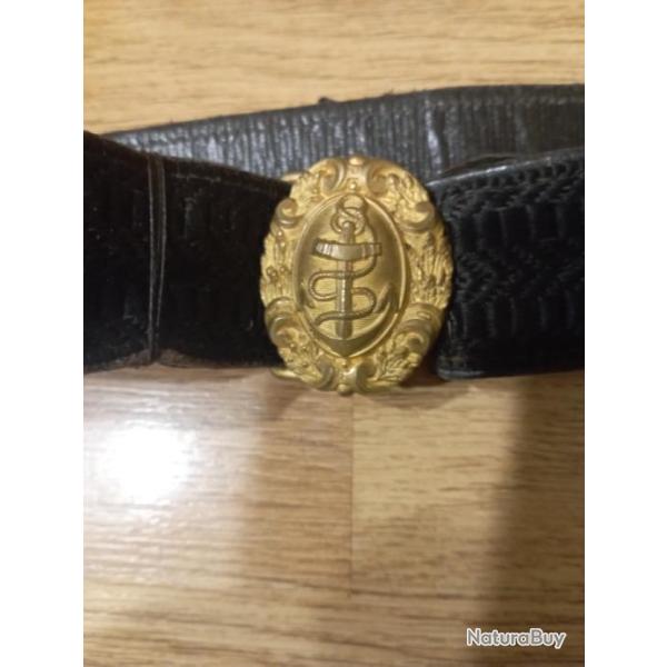 Ancien ceinturon d'officier de marine troisi�me r�publique.