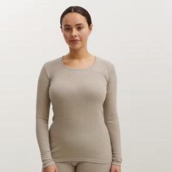 Haut femme col rond pure laine m&eacute;rinos c&ocirc;tel&eacute; beige sable