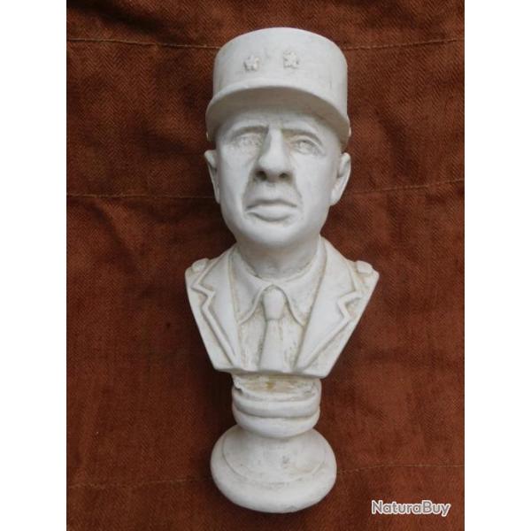 BUSTE EN PLATRE GENERAL DE GAULLE 26cm DE HAUT