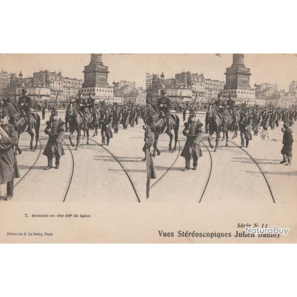 CPA - Vues St�r�oscopiques Julien Damoy Bastille musique musicien d�fil� arm�e