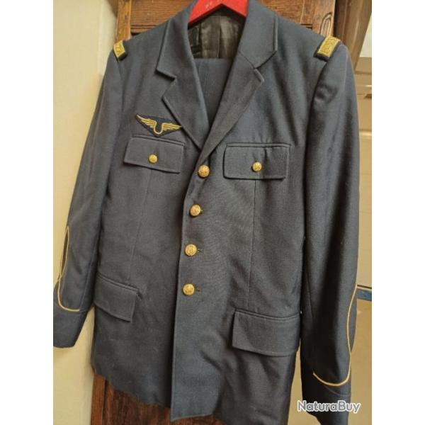 Ancien uniforme militaire de l'Arme de l'Air - officier - aspirant - 1982