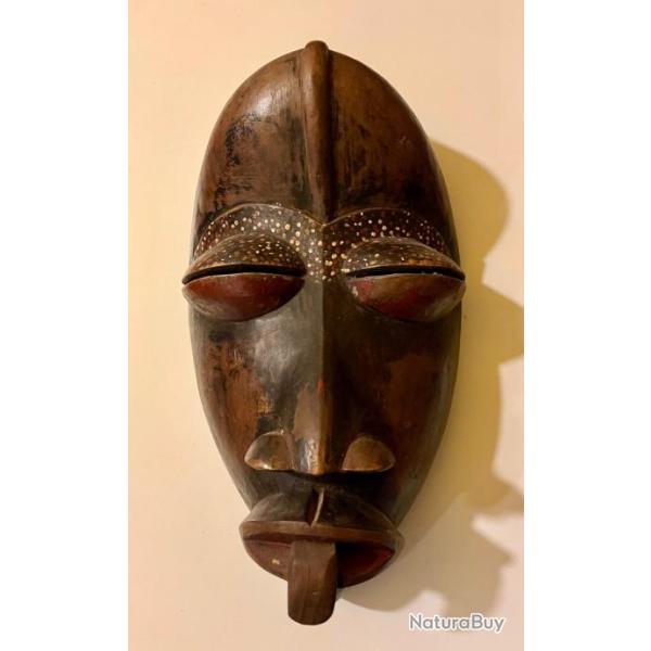 Plusieurs masques Africain