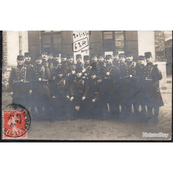 CPA -Photo d'un groupe de soldats-N�7460