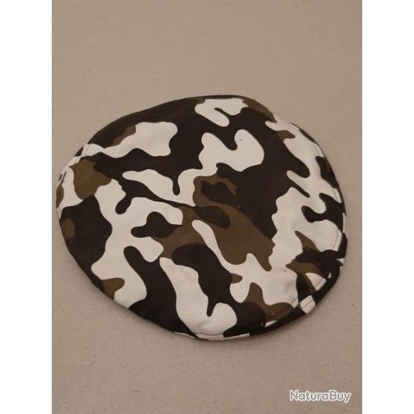 B�ret camoufl� troupes d'�lite russes. Ann�es 2000 environ et absolument authentique. Insigne.