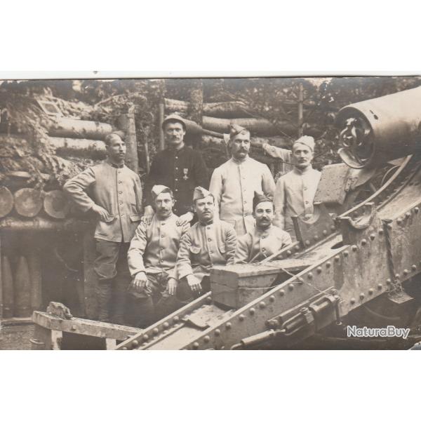 CPA - Carte Photo d'un groupe de soldats N�564