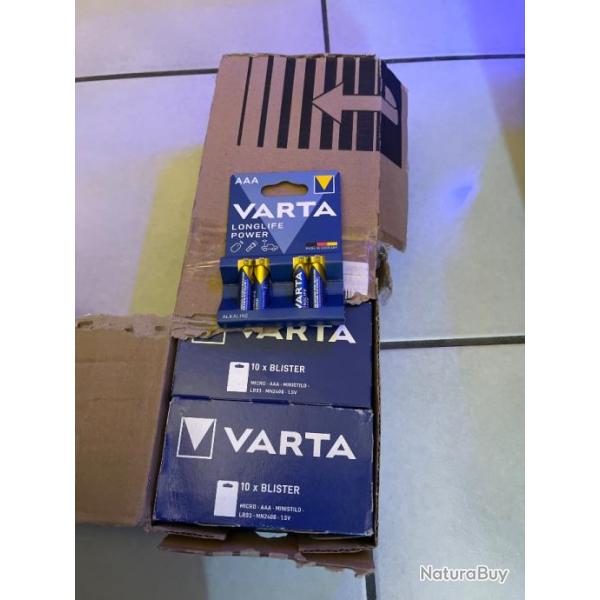 Lot de 200 piles varta long Life