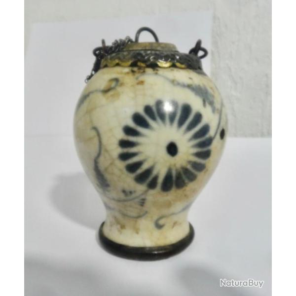 ANCIENNE PIPE  EAU PORCELAINE