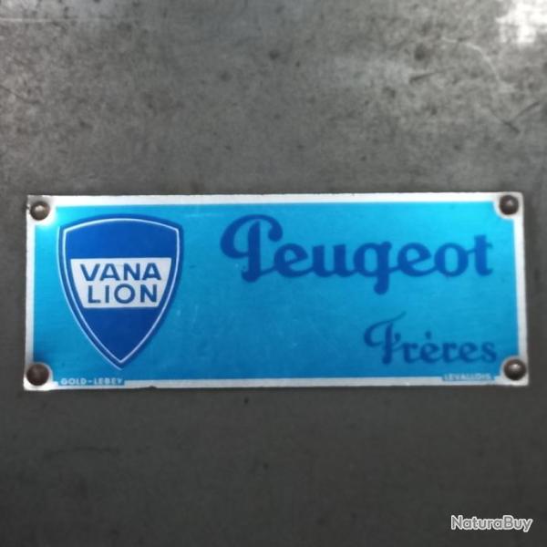 RARE   ancien coffret outil PEUGEOT FR�RE
