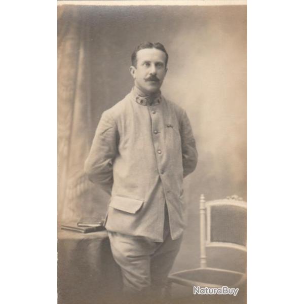 CPA-Carte Photo d'un soldat N�697