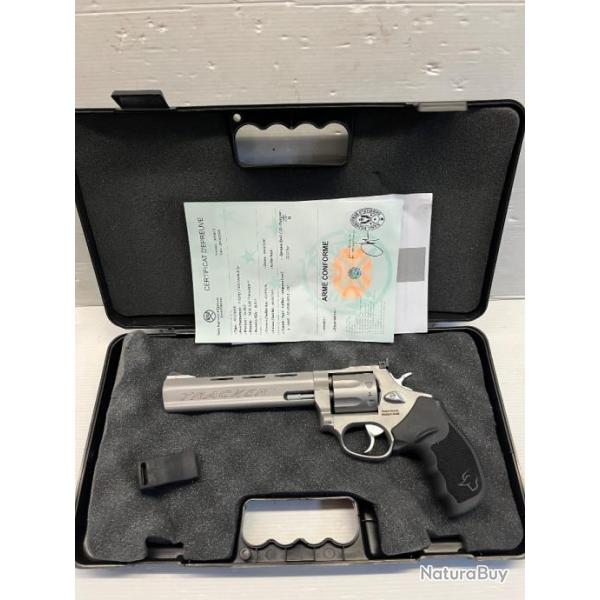 NEUF !! REVOLVER TAURUS MODEL 970 TRACKER 6�''CAL:.22LR