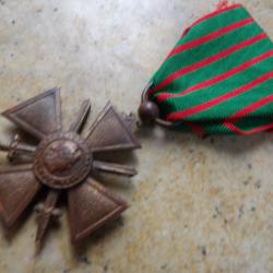 m&eacute;daille croix de guerre 1914 1918 ww1 premi&egrave;re guerre dor&eacute;e ou non au choix dat&eacute;e 1918 14 18