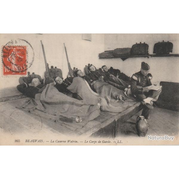 CPA - BEAUVAIS - la caserne watrin - le corps de garde N�731