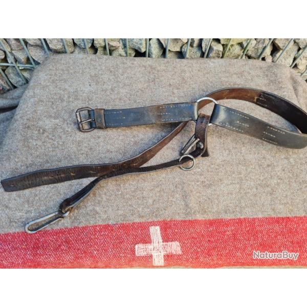 CEINTURE PORTE SABRE pour SABRE D'OFFICIER DE CAVALERIE SUISSE M1896 (BR33)
