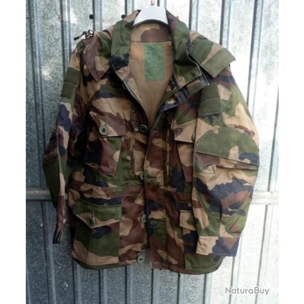 Veste de treillis f�lin.