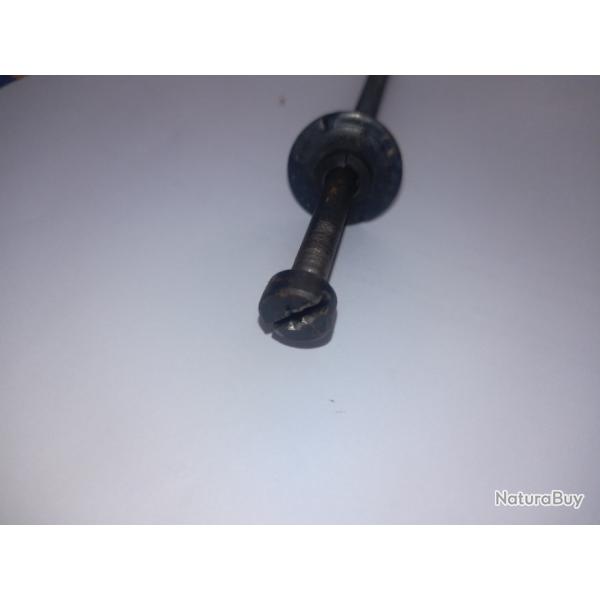 vis tirant de crosse remington 7600