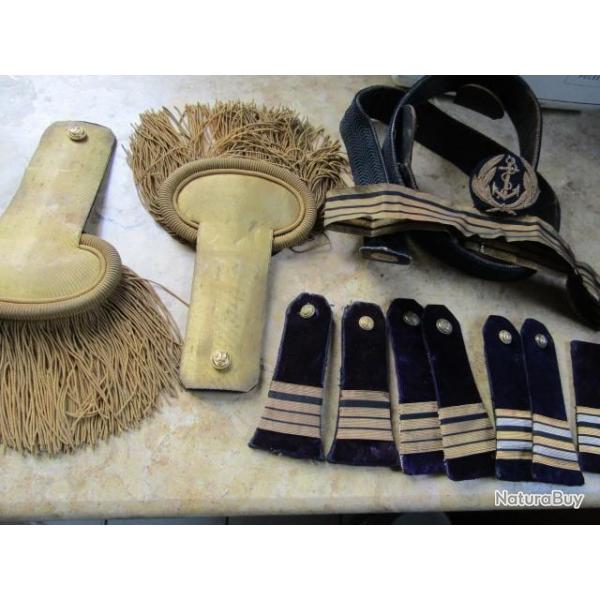 officier marine �paulettes grades marin ceinturon porte �p�e pharmacien dentiste commandant vaisseau