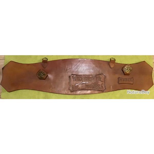 RARE MAGNIFIQUE PR�SENTOIR  WINCHESTER POUR CARABINE WINCHESTER