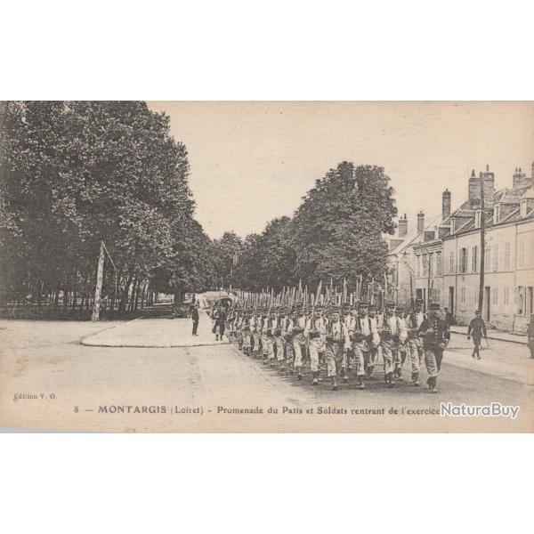 CPA - MONTARGIS . PROMENADE DU PATIS ET SOLDATS RENTRANT DE L EXERCICE-N�756