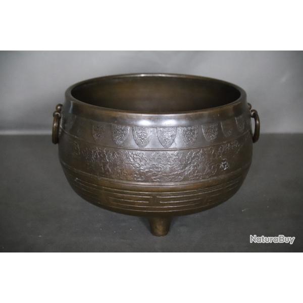 Important br�le-parfum en bronze dit xianglu ?? - Chine, 19�me si�cle