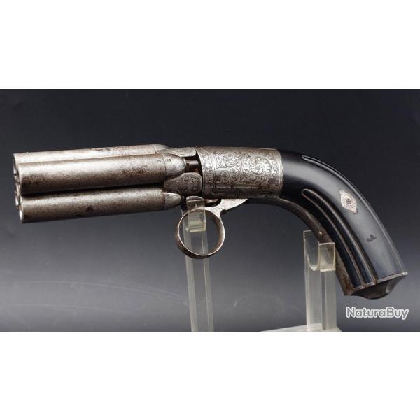 REVOLVER POIVRIERE MARIETTE 4 CANONS A PERCUSSION CALIBRE 9MM Tr�s bon  XIX eme Belgique Categorie D