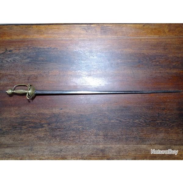 Longue EPEE � la mousquetaire - monture � pas d'�ne, loup de Passau - fin du 17�me si�cle - BE