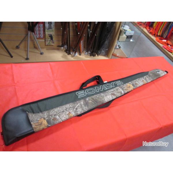 fourreau 135cm SOMLYS camo matelass� pour fusil