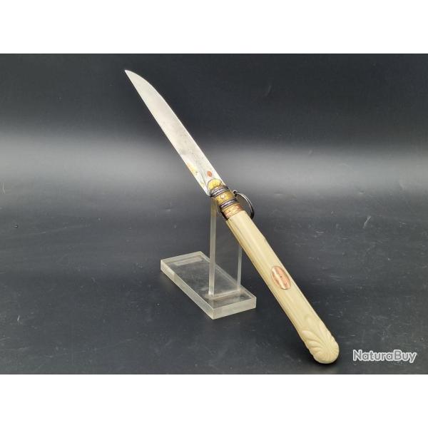 COUTEAU PLIANT DE COLLECTION LE LOUIS XVI vers 1780 - France XVIII� Collection France Tr�s bon XVIII