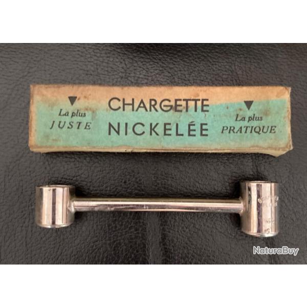 Collector, dans sa bo�te d'origine ancienne, chargette poudre et plomb ELLESS pour calibre 12.