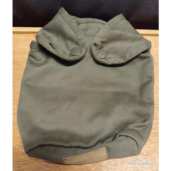 Lot de 2 housses de gourdes militaires fran�aises - bon �tat
