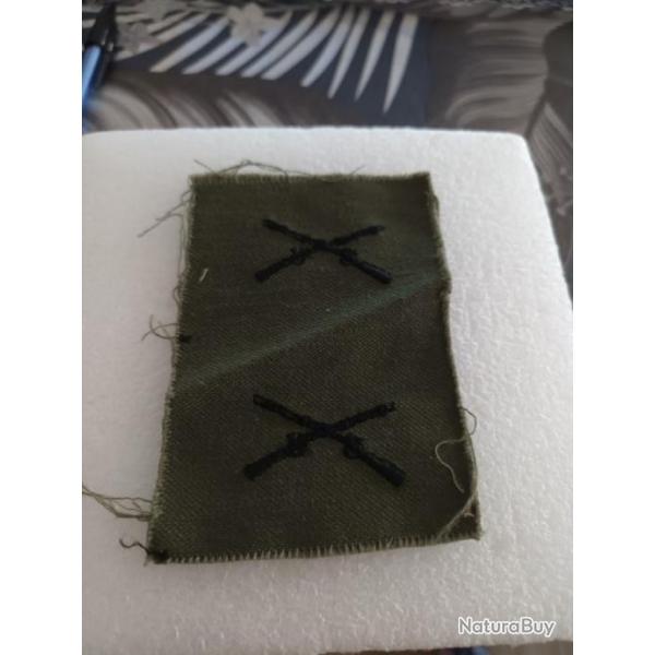 Lot de Collars officier armee us INFANTRY kaki original 2