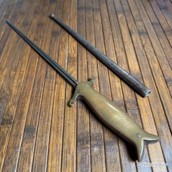 POIGNARD DE TRANCH�E SUR LAME DE LEBEL ROSALIE FRANCE 14/18