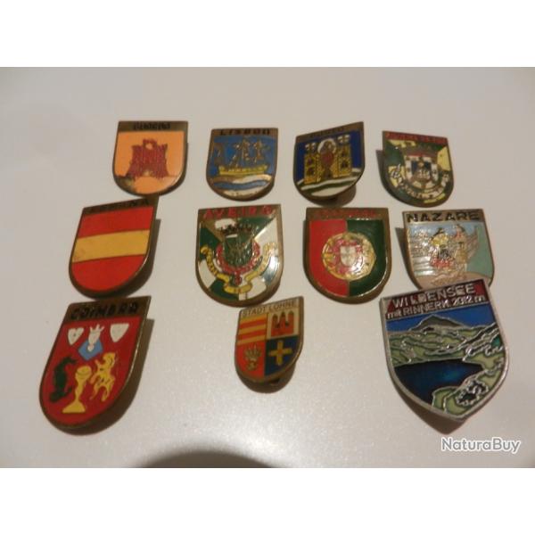 lot de 11 �cus de villes �trang�res