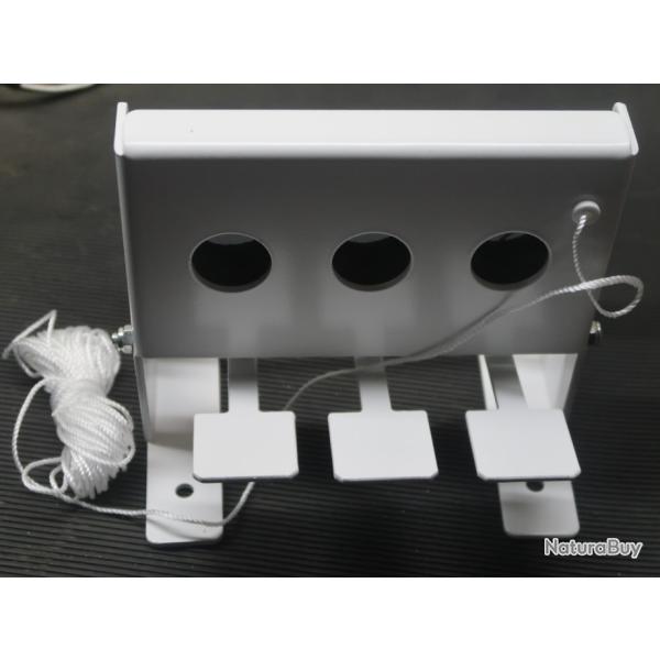 Cible m�tallique BO Manufacture de type biathlon petit mod�le 3 trous pour 4,5 mm REF 89/2024