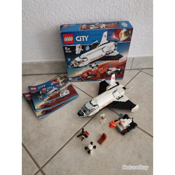 Lego City, la navette spatiale rfrence no 60226