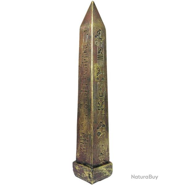 Ob�lisque d�coratif en r�sine