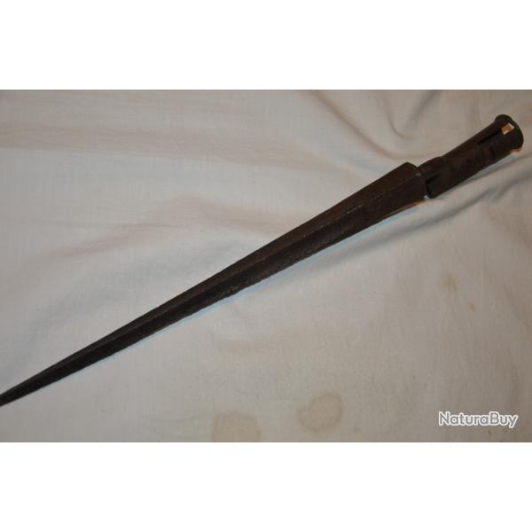 BAIONNETTE  A DOUILLE ANGLAISE  XVIII SIECLE BROWN BESS-MODELE DITE DE SERGENT