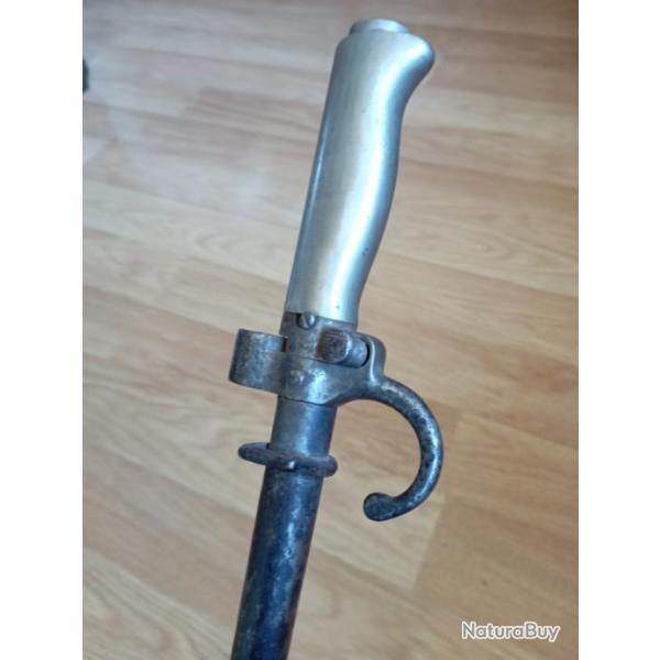 Ba�onnette Fran�aise Mle1886 , au mm No, montage � vis.