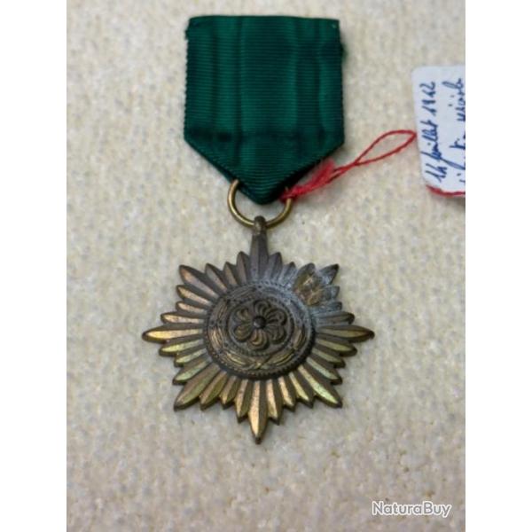 D�CORATION  SP�CIALE POUR LES BRAVES NON COMBATTANTS  W W 2 1939/ 1945