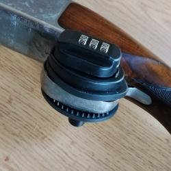 Verrou de pontet &agrave; codes.