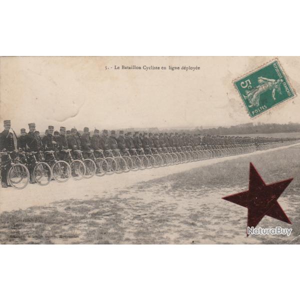 CPA - La Bataillon Cycliste en ligne deployee N�318