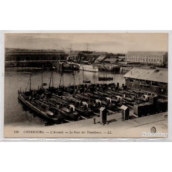 CPA -CHERBOURG LARSENAL Le Poste des torpilleurs N�1304