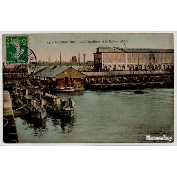 CPA - CHERBOURG - Les  Torpilleurs et la Defense Mobile N�1165